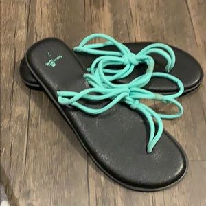 Sanuk sandals